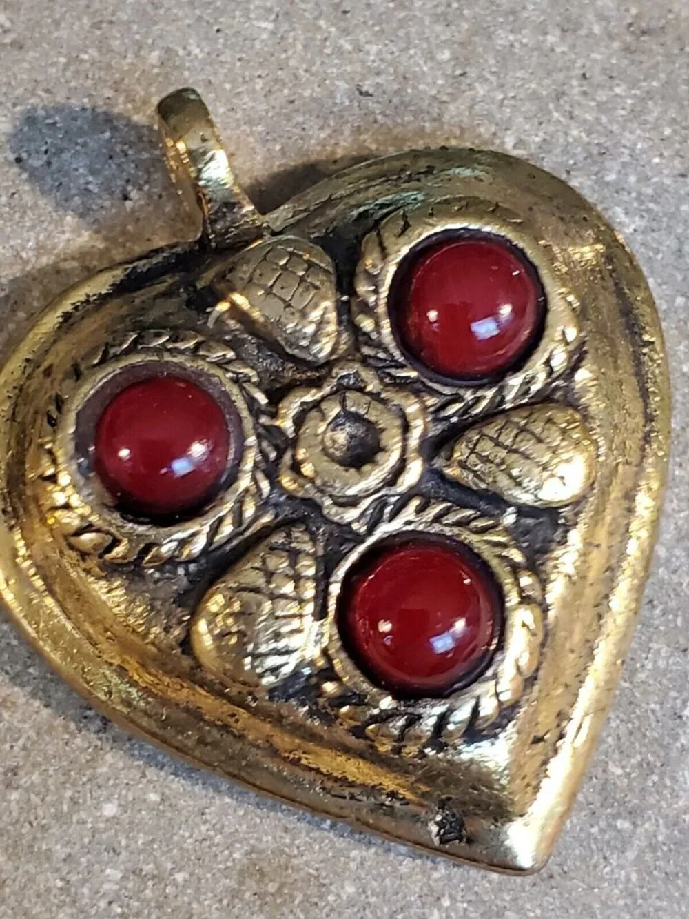 India Tribal Carved Heart Red Glass Cabs Antique Gold Aluminum Metal Pendant